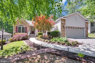 209 Sand Trap Ln, Locust Grove, VA 22508 - Photo 1