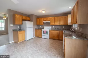 9379 Stonegate Ln, Rhoadesville, VA 22542 - Photo 14