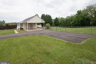 9379 Stonegate Ln, Rhoadesville, VA 22542 - Photo 20