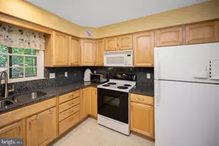 300 Edgehill Dr, Locust Grove, VA 22508 - Photo 40
