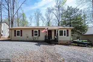 205 Monument Rd, Locust Grove, VA 22508 - Photo 2