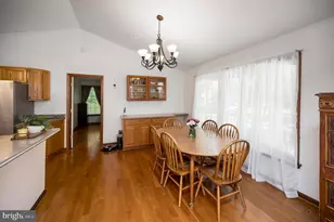 124 Republic Ave, Locust Grove, VA 22508 - Photo 8