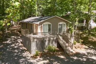207 Creekside Dr, Locust Grove, VA 22508 - Photo 2