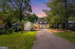 124 Harrison Cir, Locust Grove, VA 22508 - Photo 4
