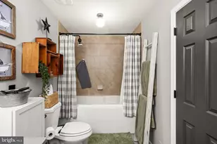 30367 Old Office Rd, Locust Grove, VA 22508 - Photo 24