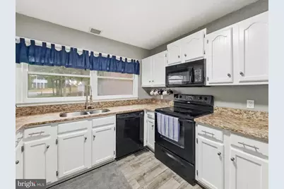 1353 Lakeview Parkway, Locust Grove, VA 22508 - Photo 16