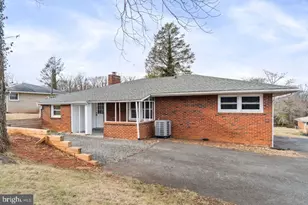 354 Berry St, Orange, VA 22960 - Photo 26