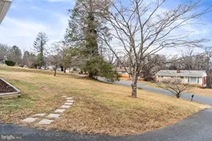 354 Berry St, Orange, VA 22960 - Photo 28