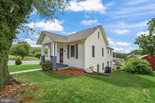 189 Newton St, Orange, VA 22960 - Photo 2