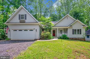 106 Cloverhill Ct, Locust Grove, VA 22508 - Photo 4