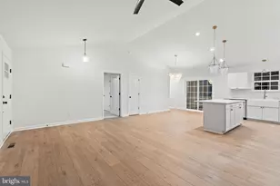 27410 Big H Ranch Rd, Culpeper, VA 22701 - Photo 16