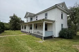 5358 Gov Barbour St, Barboursville, VA 22923 - Photo 2