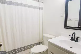207 Madison Cir, Locust Grove, VA 22508 - Photo 14