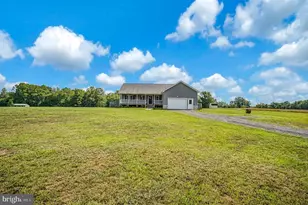 7295 Cornfield Ln, Rhoadesville, VA 22542 - Photo 2