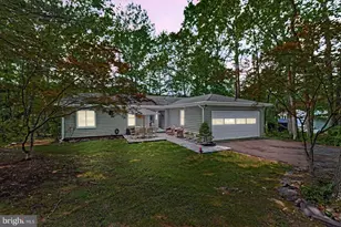 137 Eagle Ct, Locust Grove, VA 22508 - Photo 1