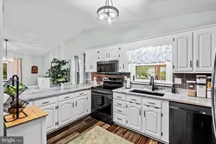 137 Eagle Ct, Locust Grove, VA 22508 - Photo 10