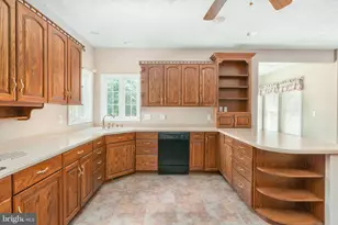 32236 Deep Meadow Ln, Locust Grove, VA 22508 - Photo 14