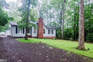 207 Madison Cir, Locust Grove, VA 22508 - Photo 1