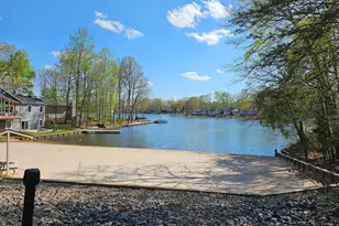 718 Lakeview Pkwy, Locust Grove, VA 22508 - Photo 48