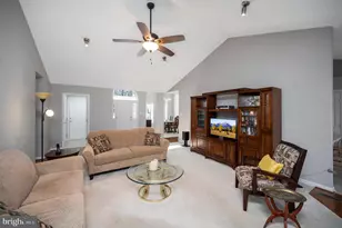 550 Harrison Cir, Locust Grove, VA 22508 - Photo 8