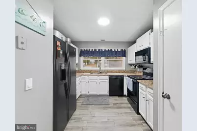 1353 Lakeview Parkway, Locust Grove, VA 22508 - Photo 18