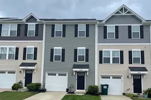 35175 Sara Ct, Locust Grove, VA 22508 - Photo 1