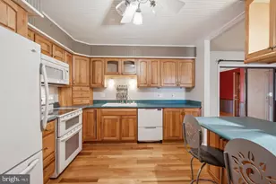 205 Confederate Cir, Locust Grove, VA 22508 - Photo 6