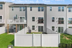 36084 Fawn Ln, Locust Grove, VA 22508 - Photo 2
