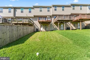 35164 Sara Ct, Locust Grove, VA 22508 - Photo 6