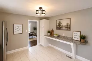 354 Berry St, Orange, VA 22960 - Photo 10