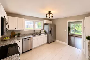 354 Berry St, Orange, VA 22960 - Photo 6