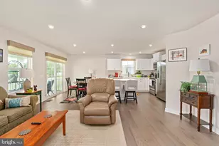 35031 Mansours Dr, Locust Grove, VA 22508 - Photo 14