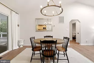 323 Stratford Cir, Locust Grove, VA 22508 - Photo 12