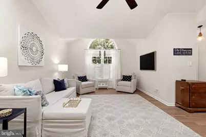 323 Stratford Circle, Locust Grove, VA 22508 - Photo 6