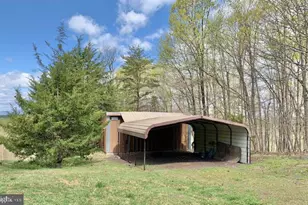 5121 Ridge Rd, Barboursville, VA 22923 - Photo 2