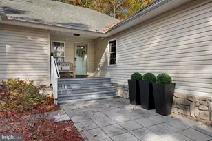 214 Monument Rd, Locust Grove, VA 22508 - Photo 4