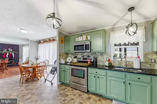 1161 E Main St, Stanley, VA 22851 - Photo 6