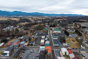 221 W Main St, Luray, VA 22835 - Photo 78