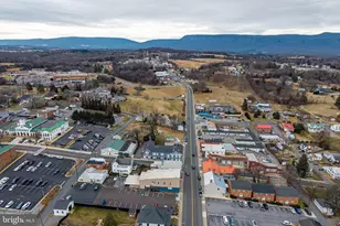 221 W Main St, Luray, VA 22835 - Photo 80