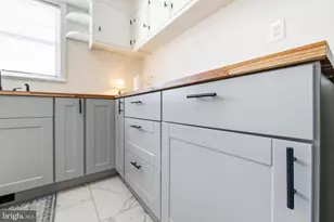 296 W Main St, Stanley, VA 22851 - Photo 6