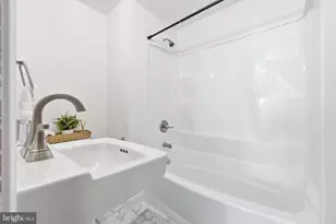 296 W Main St, Stanley, VA 22851 - Photo 24