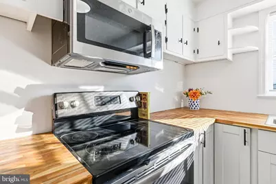 296 W Main Street, Stanley, VA 22851 - Photo 8