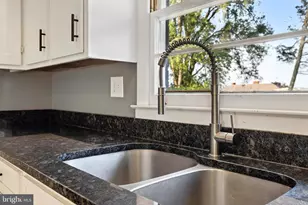 6 Charles St, Luray, VA 22835 - Photo 12