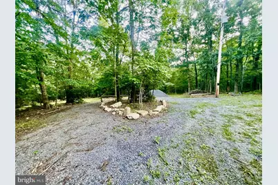 Suzanne Lane, Luray, VA 22835 - Photo 2