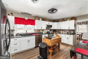 1596 US Hwy 211 E Bsn, Luray, VA 22835 - Photo 16