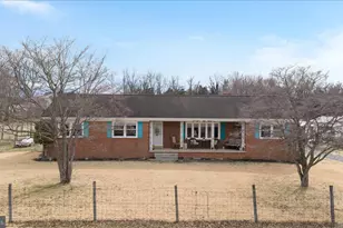 1596 US Hwy 211 E Bsn, Luray, VA 22835 - Photo 46