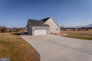 215 Forrest Dr, Luray, VA 22835 - Photo 90