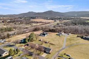 5 Fox Ln, Luray, VA 22835 - Photo 34