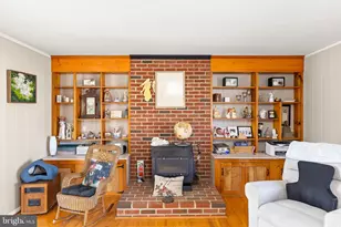 5 Fox Ln, Luray, VA 22835 - Photo 2