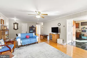 5 Fox Ln, Luray, VA 22835 - Photo 4